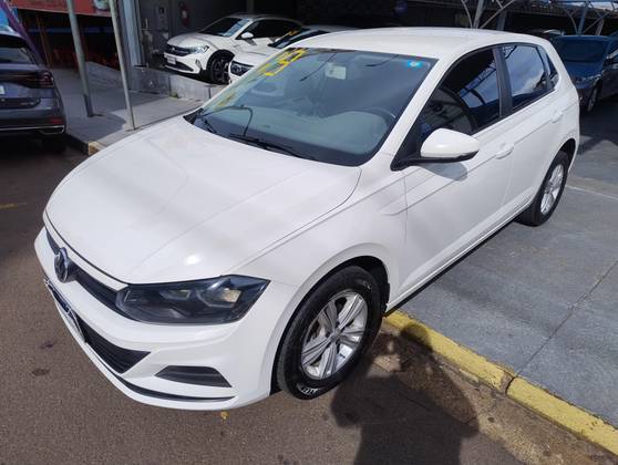 VOLKSWAGEN POLO 1.0 MPI TOTAL FLEX MANUAL VOLKSWAGEN POLO 1.0 MPI TOTAL FLEX MANUAL